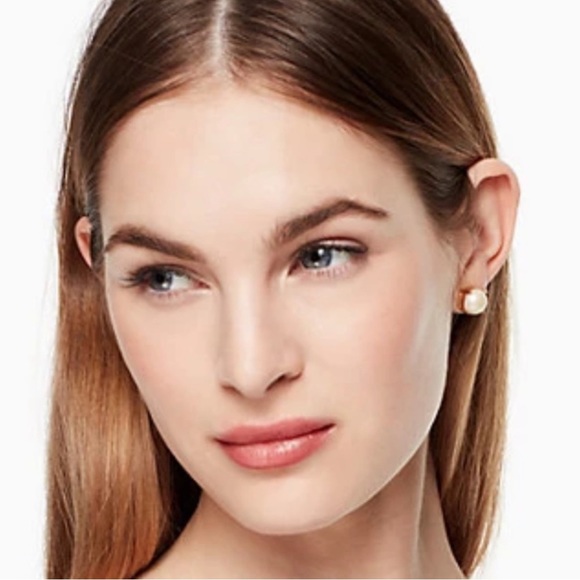NWT ♠️ Kate Spade Pearl Stud Earrings - Picture 3 of 6
